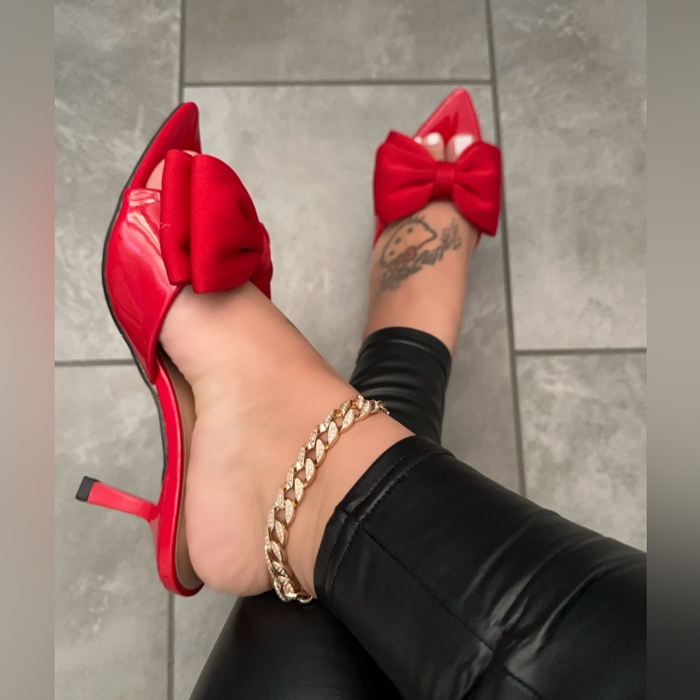 ❤️Red Satin Bow Pointed Toe Mule Heels | 2" Slip-On Kitten Heels